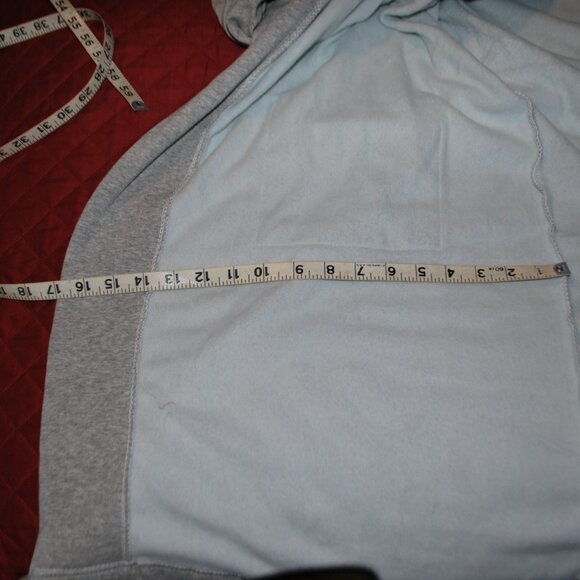 NWT Soft Belted Robe - Picture 10 of 10